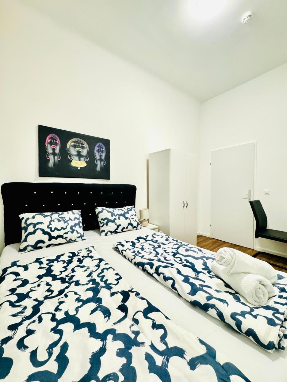 Affordable 5 Bedroom Apartment, Near Atzgersdorf Park Wien