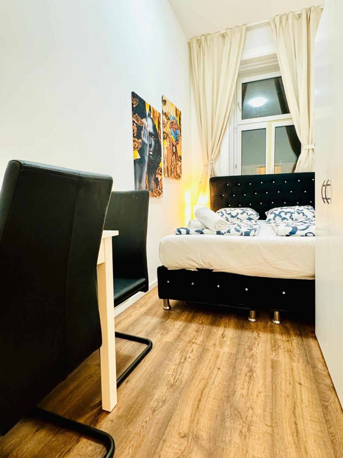 Affordable 5 Bedroom Apartment, Near Atzgersdorf Park Wien