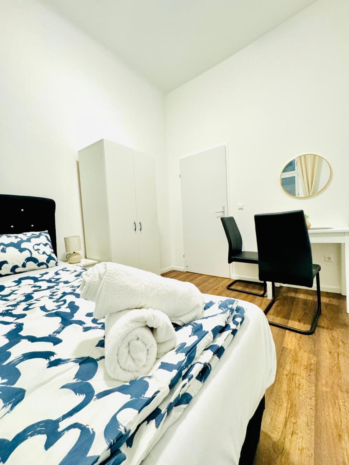 Affordable 5 Bedroom Apartment, Near Atzgersdorf Park * Wien