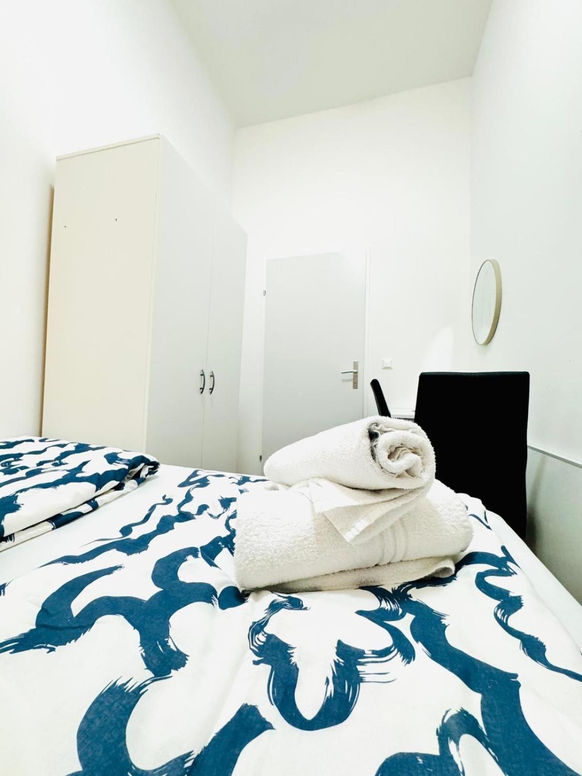 Affordable 5 Bedroom Apartment, Near Atzgersdorf Park Wien