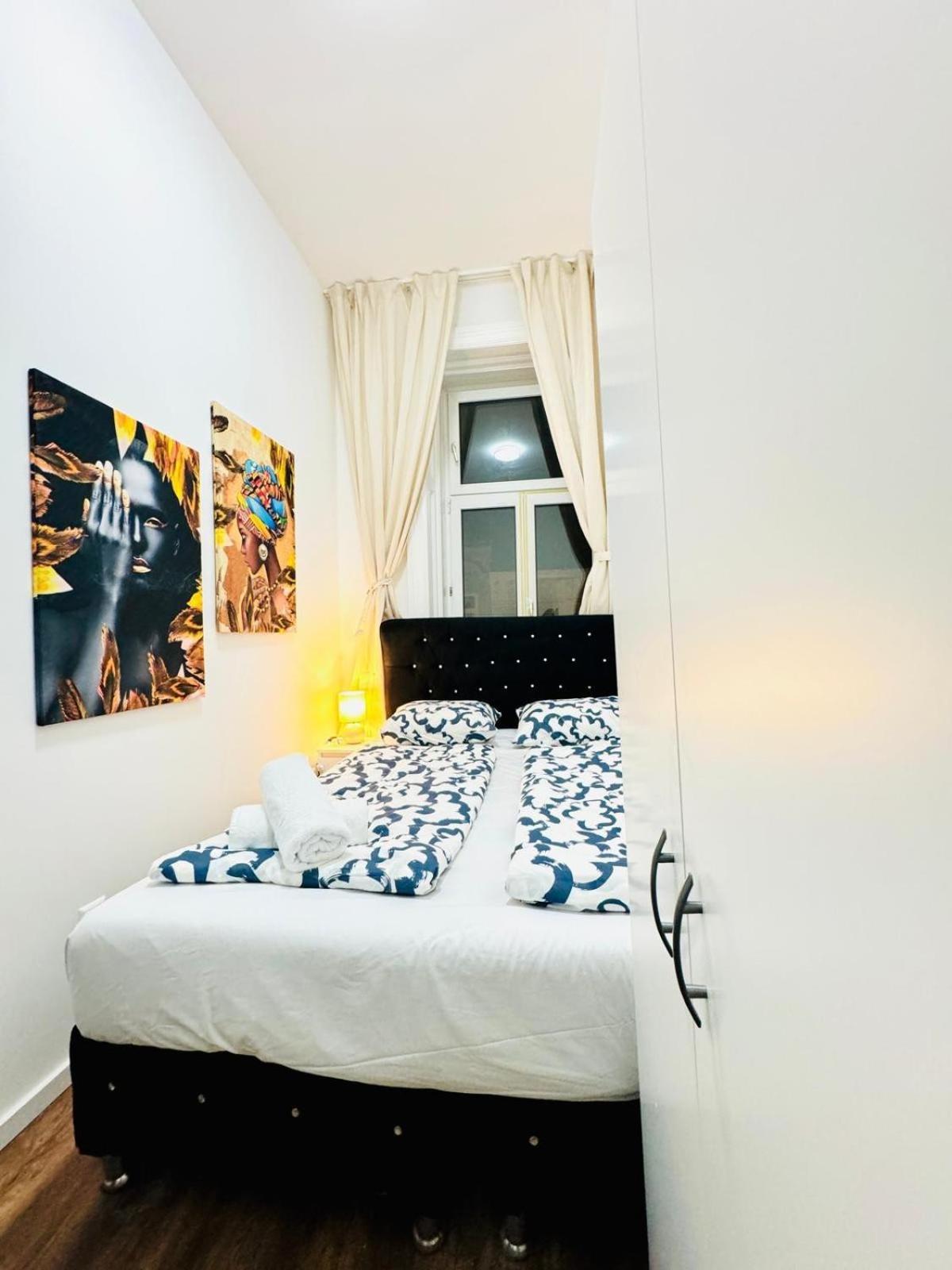 Apartment Affordable 5 Bedroom Apartment, Near Atzgersdorf Park Wien